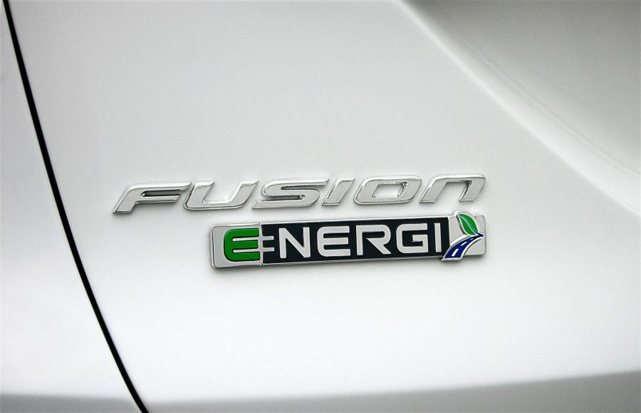  Ford Fusion 2013 года  (US) (фото 52 из 202)